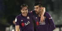 Benassi e Chieva comemoram um dos gols do massacre da Fiorentina (Foto: Isabella Bonotto / AFP)  Foto: LANCE!
