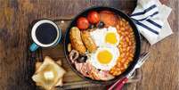 Uma análise descobriu que as pessoas que tornaram o café da manhã a principal refeição eram mais propensos a ter um menor índice de massa corporal  Foto: Getty Images / BBC News Brasil