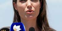 Atriz Angelina Jolie em Dohuk, Iraque 17/6/2018  REUTERS/Ari Jalal  Foto: Reuters