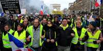 Protesto dos coletes amarelos em Paris  Foto: Gonzalo Fuentes / Reuters