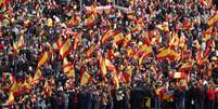 Milhares protestam em Madri contra política do governo espanhol para Catalunha  Foto: Sergio Perez / Reuters