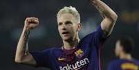 Rakitic é um dos destaques do meio do Barcelona (Foto: Cristina Quicler / AFP)  Foto: Lance!