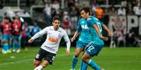 Fagner, do Corinthians, durante a partida contra o Racing, da Argentina, válida pela 1ª fase da Copa Sul-Americana 2019, realizada na Arena Corinthians, zona leste de São Paulo  Foto:  MARIVALDO OLIVEIRA/CÓDIGO19 / Estadão Conteúdo