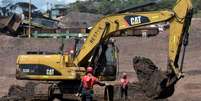 Equipes de resgate busam vítimas de rompimento de barragem da Vale em Brumadinho
10/02/2019 REUTERS/Washington Alves  Foto: Reuters