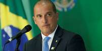 Ministro da Casa Civil, Onyx Lorenzoni, durante entrevista coletiva em Brasília  Foto: Adriano Machado / Reuters