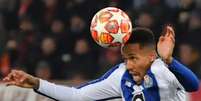 Militão é titular absoluto do Porto (Foto: Andreas Solaro / AFP)  Foto: LANCE!