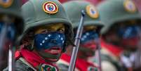 Exército venezuelano teve papel fundamental no conflito político e social dos últimos anos  Foto: Getty Images / BBC News Brasil