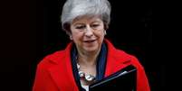 Primeira-ministra britânica, Theresa May, deixa residência oficial em Londres
26/02/2019 REUTERS/Peter Nicholls  Foto: Reuters