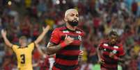 Gabigol estava em posi&ccedil;&atilde;o irregular no primeiro gol do Flamengo contra o Madureira  Foto: Alexandre Dur&atilde;o / Gazeta Press