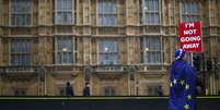 Manifestante anti-Brexit em frente ao Parlamento brit&acirc;nico
20/03/2019
REUTERS/Hannah McKay  Foto: Reuters