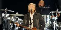 Paul McCartney durante apresenta&ccedil;&atilde;o na Arena Liverpool  Foto: Sakura/WENN.com / Reuters