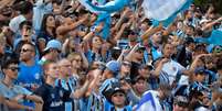 Torcida do Gr&ecirc;mio no Est&aacute;dio Alfredo Jaconi durante a goleada por 6 a 0 sobre o Juventude  Foto: Donaldo Hadlich / C&oacute;digo19 / Estad&atilde;o