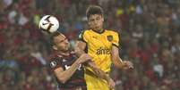 Renê falhou no gol do Peñarol (Foto: Mauro Pimentel / AFP)  Foto: Lance!