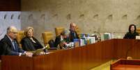 Ministros Edson Fachin, Rosa Weber, Cármen Lúcia e Gilmar Mendes, do Supremo Tribunal Federal (STF), e a procuradora-geral da República, Raquel Dodge, durante sessão no plenário da Corte, em Brasília  Foto: DIDA SAMPAIO / Estadão Conteúdo