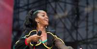 Cantora Iza arrasa no palco Adidas, no último dia do festival  Foto: Thamiris Souza / FotoArena/Estadão Conteúdo