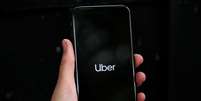 Logo da Uber exibido em uma tela de celular em Londres. 14/09/2018. REUTERS/Hannah Mckay  Foto: Reuters