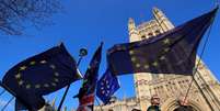 Manifestantes anti-Brexit protestam em frente ao prédio do Parlamento britânico, em Londres
11/04/2019
REUTERS/Gonzalo Fuentes  Foto: Reuters