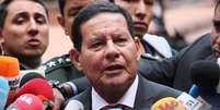 O vice-presidente Hamilton Mourão é alvo de ataques de "olavistas"  Foto: ANSA / Ansa