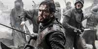 No livro que originou 'Game of Thrones', o autor George R.R. Martin criou várias tramas com espadas tendo protagonismo; a de Jon Snow é uma com destaque  Foto: Alamy / BBC News Brasil