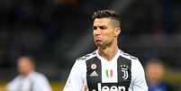 Cristiano Ronaldo durante o duelo da Juventus contra a Inter de Milão  Foto: Daniele Mascolo / Reuters