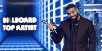 Drake recebe o pr&ecirc;mio de Melhor Artista na cerim&ocirc;nia do BBMA 2019  Foto: Mario Anzuoni / Reuters