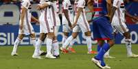 Hernanes comemora com Antony o gol da vitória do São Paulo contra o Fortaleza (Foto: LC Moreira/ Lancepress!)  Foto: Lance!