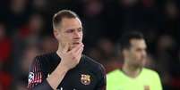 Ter Stegen reage após a derrota para o Liverpool  Foto: Carl Recine / Reuters