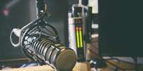 Novas formas de ouvir deram g&aacute;s ao r&aacute;dio  Foto: avdyachenko / iStock