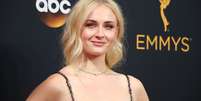 Sophie Turner durante evento em Los Angeles, Calif&oacute;rnia   Foto: Lucy Nicholson / Reuters