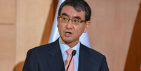 Taro Kono, chanceler japonês, quer que seu nome seja grafado Kono Taro por veículos estrangeiros  Foto: Maliepa/Wikimedia Commons / BBC News Brasil