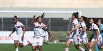 São Paulo venceu o Palmeiras por 2 a 1, no Pacaembu, pelo Paulistão Feminino (Foto: Rubens Chiri/saopaulofc.net)  Foto: Lance!