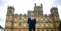 Ator brit&acirc;nico Jim Carter, que concedeu entrevista &agrave; Reuters, na frente do Castelo de Highclere, em Hampshire, Gr&atilde;-Bretanha 22/5/2019 REUTERS/Henry Nicholls   Foto: Reuters