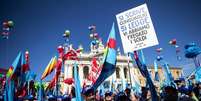 Aposentados protestam contra políticas do governo italiano  Foto: ANSA / Ansa - Brasil