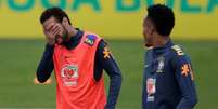 O atacante Neymar em treino da Seleção Brasileira  Foto: Ricardo Moraes / Reuters