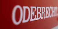 Logo da Odebrecht, empresa em dificuldades após ser alvo de investigações  Foto: Carlos Jasso / Reuters