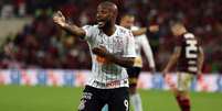 Vagner Love, do Corinthians, em partida contra o Flamengo, válida pelas oitavas de final da Copa do Brasil 2019, no Maracanã  Foto: LUCAS TAVARES/DIA ESPORTIVO / Estadão