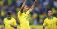 O atacante Roberto Firmino em campo pela Seleção Brasileira  Foto: Cristiano Andujar / Futura Press