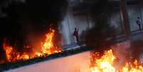 Pneus em chamas em protesto contra a reforma da Previdência em São Paulo
14/06/2019
REUTERS/Nacho Doce  Foto: Reuters