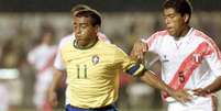 Romário, único poupado das vaias pela torcida brasileira no Morumbi  Foto: Gazeta Press