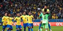 Na disputa de pênaltis, o Brasil venceu o Paraguai por 4 a 3 e avançou para a semifinal da Copa América  Foto: Henry Romero / Reuters