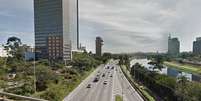 A Marginal do Pinheiros, sentido Interlagos, no cruzamento com a Ponte Eusébio Matoso  Foto: Reprodução/Google Street View / Estadão