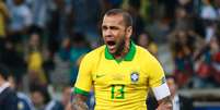 Daniel Alves comemora a classificação para a final durante partida entre Brasil x Argentina, válida pela semifinal da Copa América 2019, realizada nesta terça-feira (02) no Estádio do Mineirão em Belo Horizonte, MG  Foto: DUDU MACEDO/FOTOARENA / Estadão