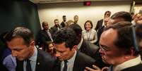 Confusão durante audiência na Comissão de Constituição e Justiça (CCJ) da Câmara dos Deputados, em Brasília, que ouve o ministro da Justiça e Segurança Pública, Sergio Moro  Foto: Gabriela Biló / Estadão