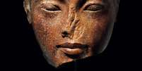 Artefato com o rosto de Tutancâmon tem 3.000 anos de idade e foi leiloado pelo equivalente a R$ 22,2 mi  Foto: AFP / BBC News Brasil
