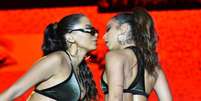 Anitta sensualiza ao dan&ccedil;ar com bailarina em show no Distrito Federal, em 13 de julho de 2019  Foto: AGNews, Gabi de Morais / PurePeople