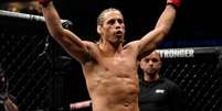 Aos 40 anos, Urijah Faber retornou ao UFC com vitória ainda no primeiro round (Foto: Getty Images/UFC)  Foto: Lance!