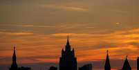 Vista da sede do Minist&eacute;rio das Rela&ccedil;&otilde;es Exteriores da R&uacute;ssia e torres do Kremlin
18/03/2019
REUTERS/Maxim Shemetov  Foto: Reuters