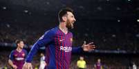 O argentino Lionel Messi em campo pelo Barcelona  Foto: Reprodução / LANCE!