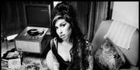 Amy Winehouse faleceu aos 27 anos em 2011.  Foto: Reprodução/Facebook