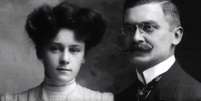 O turco otomano Ali Kemal se casou com a britânica Winifred Brun, e seus filhos mudaram de nome para Johnson  Foto: Who Do You Think You Are?/BBC One / BBC News Brasil